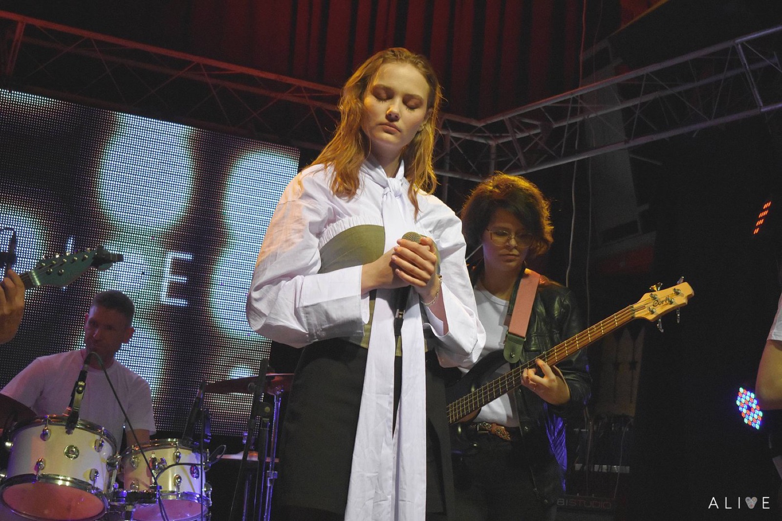 Вільна Сцена — Відкрита сцена в ALIVE, Ужгород